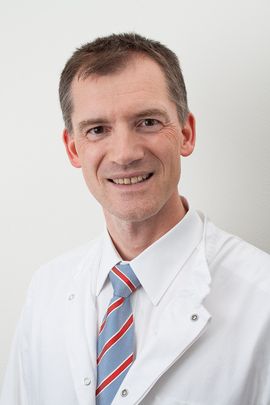 Dr. med. Roland Schug - Facharzt für Hals-Nasen-Ohrenheilkunde und HNO-Chirurg